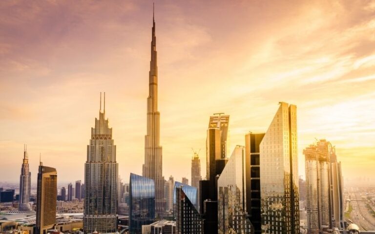 How to start a business in Dubai Freezone